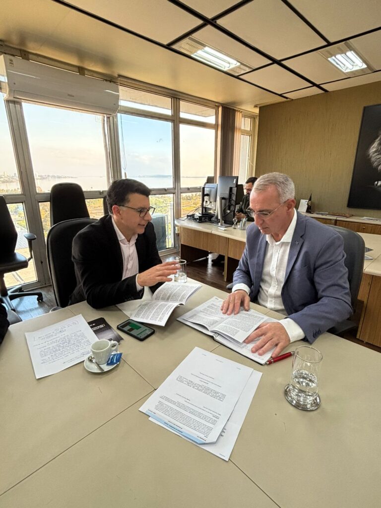 Reunião com Secretário Jorge Pozzobon